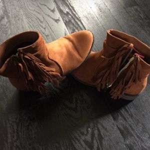 ❌SOLD❌Girls boot lot/bundle
